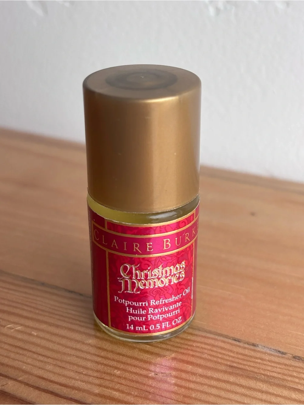 New Claire Burke Christmas Memories Potpourri oil